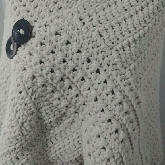 Handmade Crocheted Heavyweight Left Handed Light Grey Shawl/Poncho - Picture 3 of 6